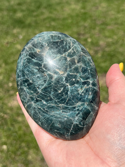 Apatite Bowl