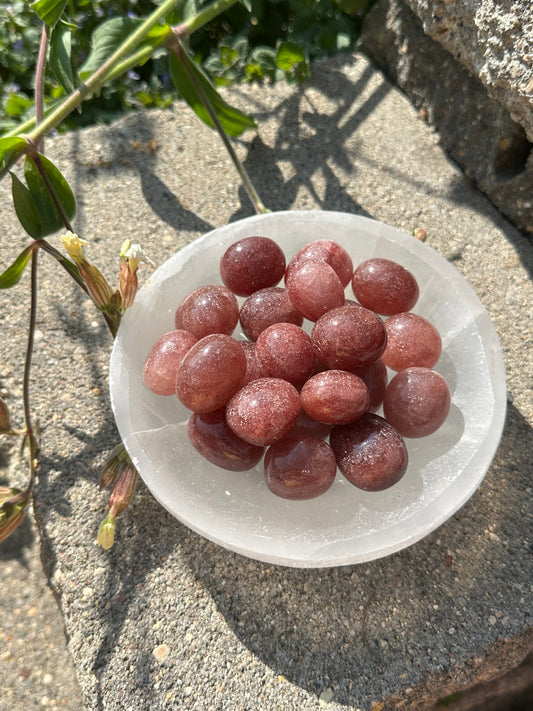 Strawberry Quartz Tumble